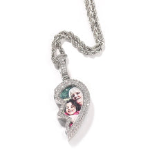 Load image into Gallery viewer, Brokenheart Picture Necklace