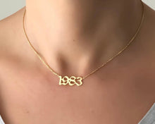 Load image into Gallery viewer, Classic Year Necklace