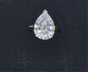 Simple Pear Bling Ring